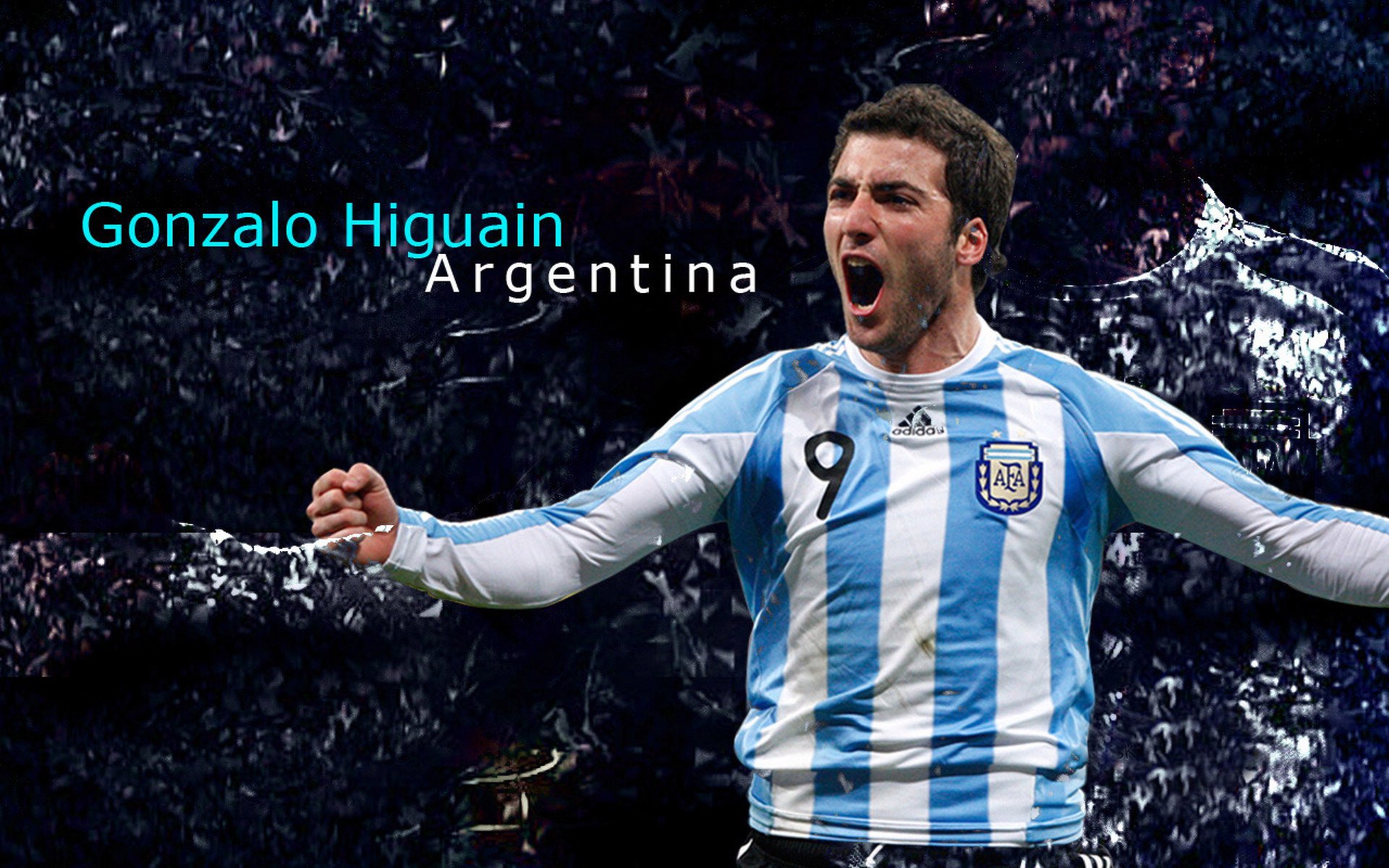 拉齐奥中路组织串联有效制造机会，拉齐奥足球俱乐部的辉煌时期