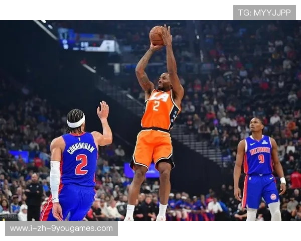 伦纳德顶住压力命中关键二分，快船收官成功